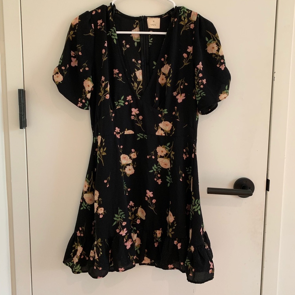 💐🌸🌷🌺🌹🌼 FLORAL PRINT BLACK DRESS